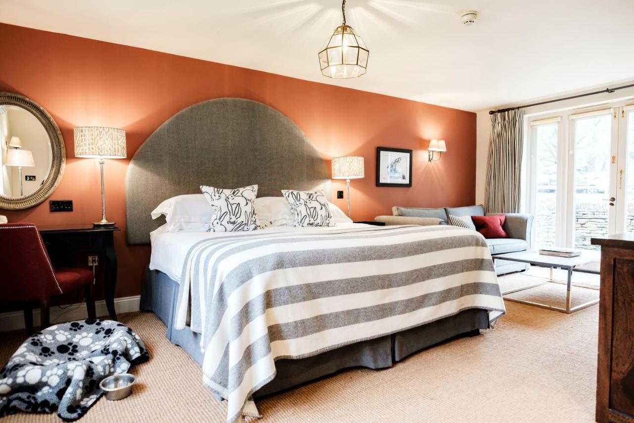The Hare & Hounds Hotel Tetbury Bagian luar foto