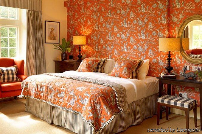 The Hare & Hounds Hotel Tetbury Ruang foto