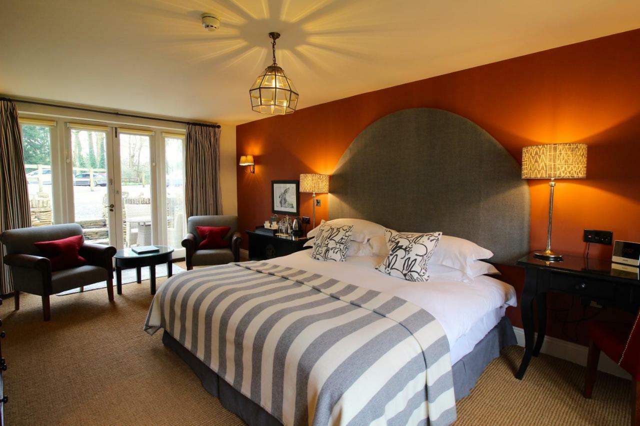 The Hare & Hounds Hotel Tetbury Bagian luar foto